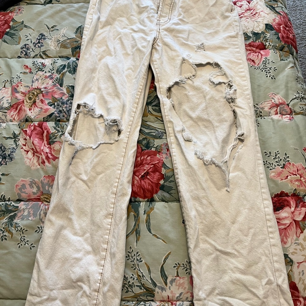 Jeans - Picture 4 of 5
